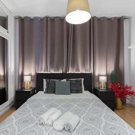 Host Wise - Large Flat W Terrace - Ace Location At Aliados Porto Exterior foto