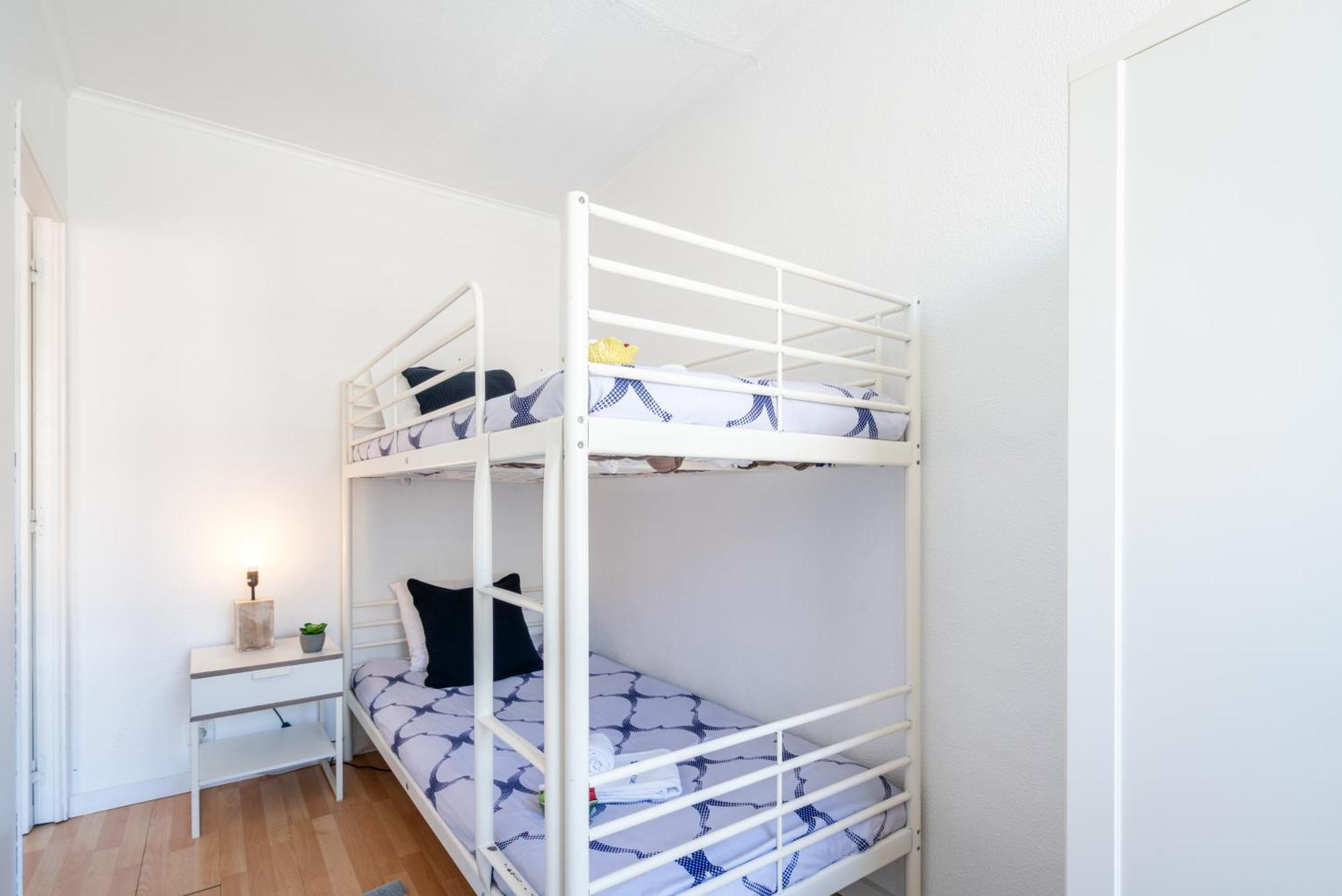 Host Wise - Large Flat W Terrace - Ace Location At Aliados Porto Exterior foto