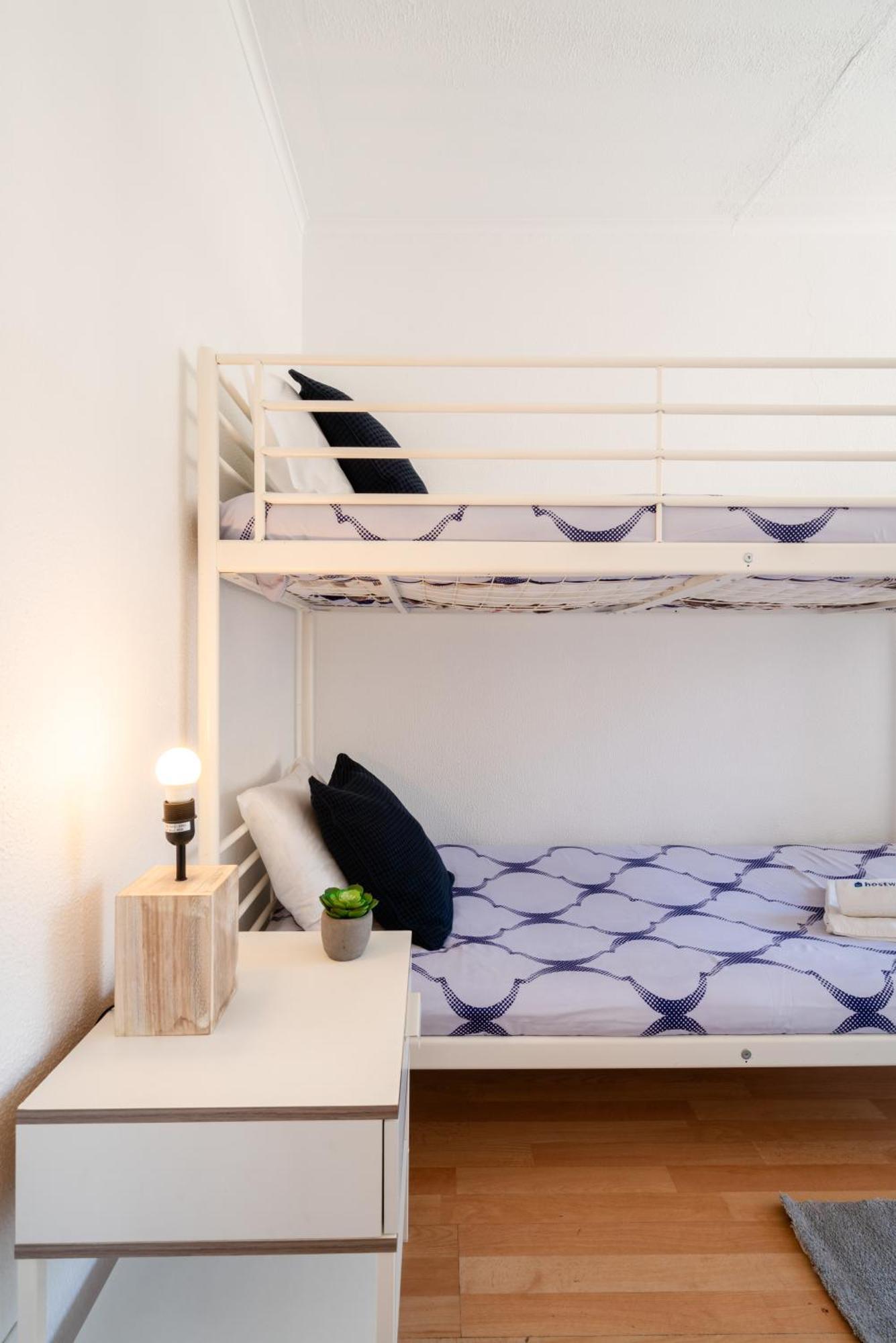 Host Wise - Large Flat W Terrace - Ace Location At Aliados Porto Exterior foto