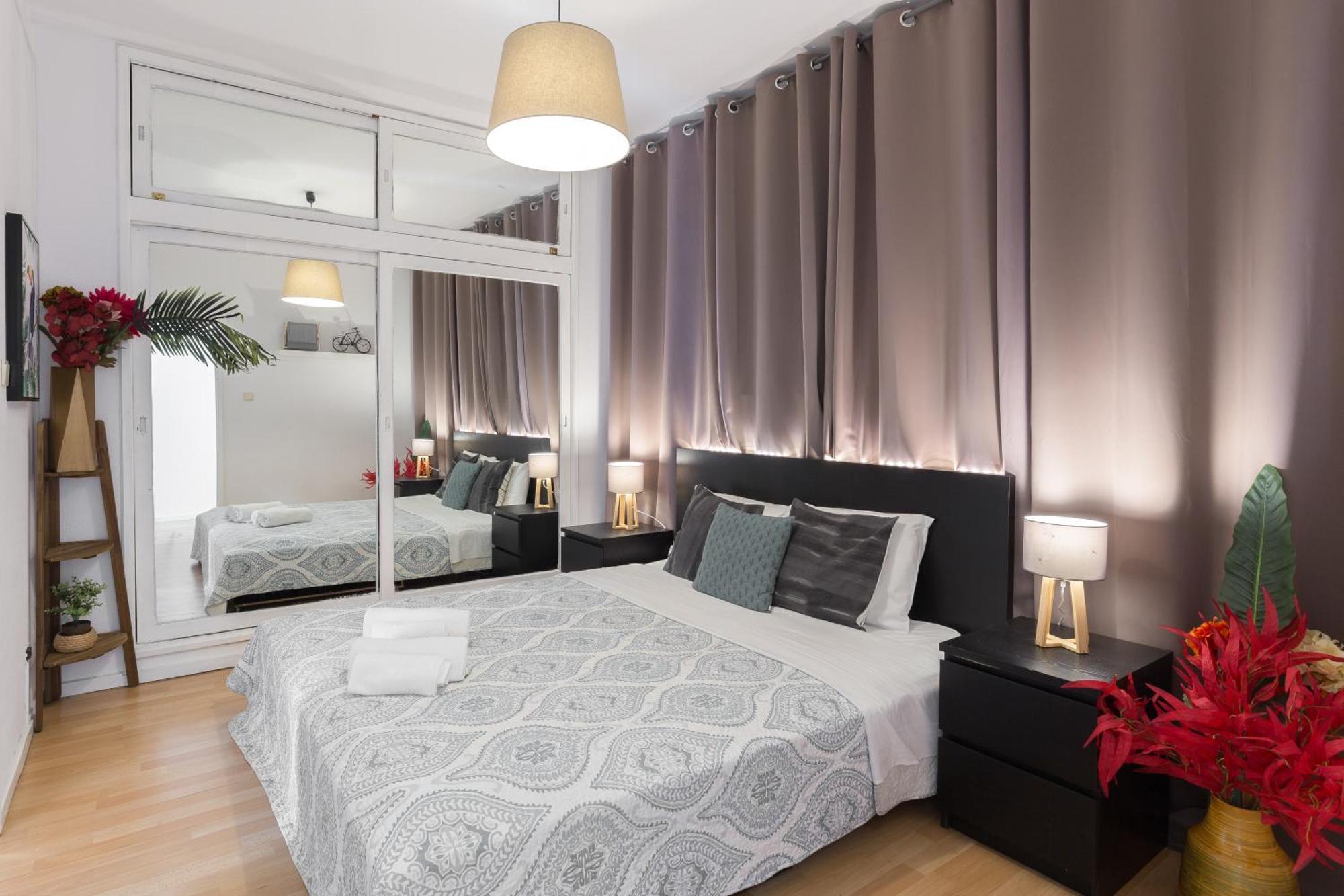 Host Wise - Large Flat W Terrace - Ace Location At Aliados Porto Exterior foto