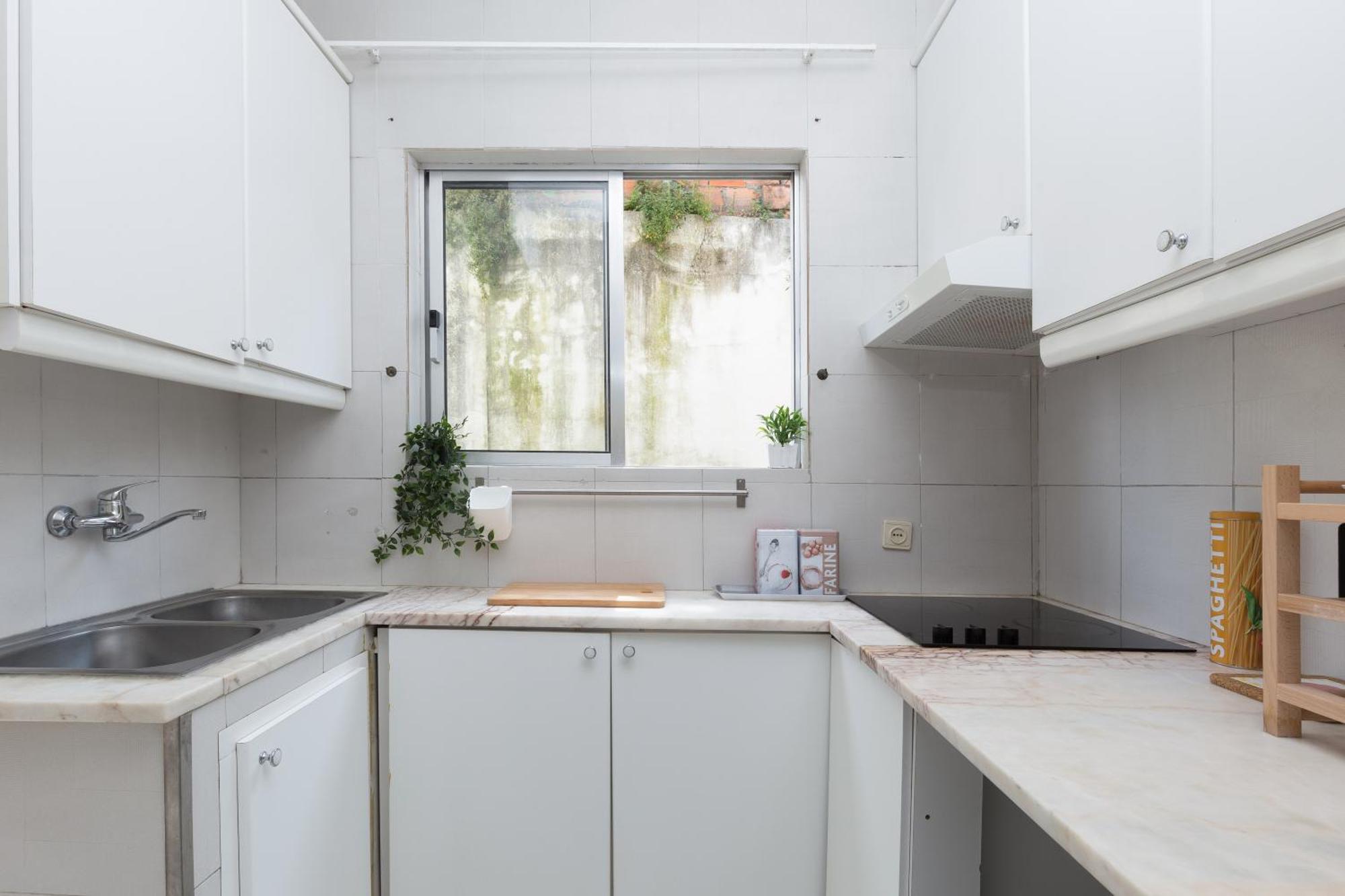 Host Wise - Large Flat W Terrace - Ace Location At Aliados Porto Quarto foto